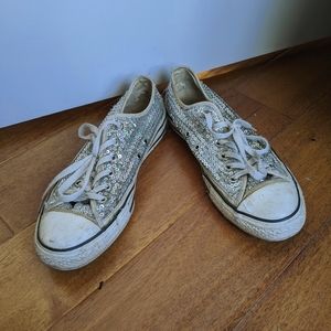 Converse Silver Sequin Low Top Size 9/40